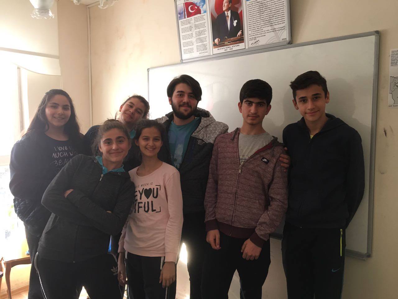 Dernek öğrencilerimiz dersteler…