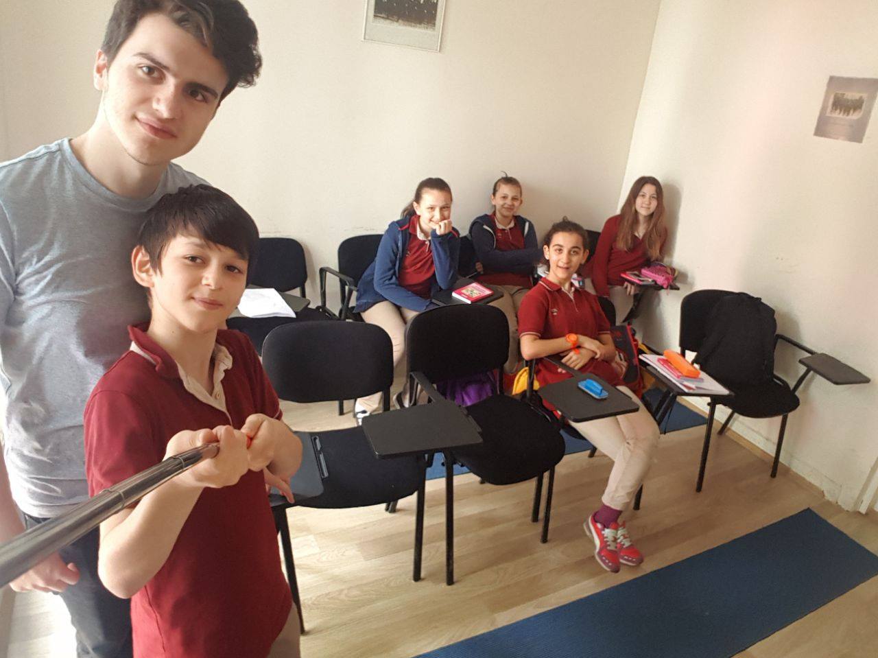 Derneğimizde eğitime destek sürüyor.